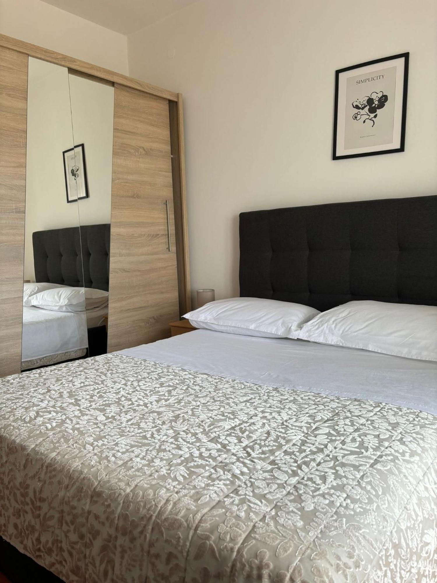 Apartman Luka Šibenik Extérieur photo